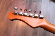 DEL TONE "JM-Style Fiesta Red Matching Headstock, Aged" HARDCASE, PAPERS