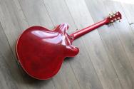 MAYBACH "Unique piece for ESTUDIO 54, Capitol 59 Bigsby Cherry Gloss" HARDCASE, PAPERS