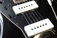 FENDER "Custom Shop 62 Jazzmaster JRN RW Aged Black, Gold Hardware" UNIQUE, 1 of 1