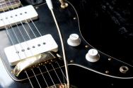 FENDER "Custom Shop 62 Jazzmaster JRN RW Aged Black, Gold Hardware" UNIQUE, 1 of 1