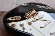 SUHR "Classic S SSS Gold Hardware, BKG" GIGBAG