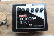 EHX Deluxe Memory Man Analog Delay / Chorus / Vibrato