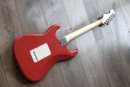 FENDER "Custom Shop Limited Edition 60’s Stratocaster Relic Journeyman Aged Tahitian Coral" HARDCASE, PAPERS, 3, 6 KG