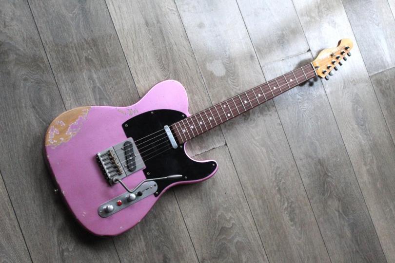 VINTAGE "V52 ProShop Custom-Build Heavy Distressed Burgundy Mist" 3, 63 KG