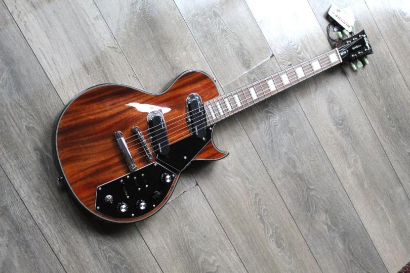 VINTAGE "Revo Series VRS100 Sessionman" 4, 46 KG
