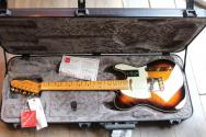 FENDER 75th Anniversary American Professional Custom Telecaster, Maple Fingerboard 2 Color Sunburst HARDCASE 3,71 KG