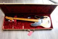 FENDER 75th Anniversary American Vintage II 1951 Precision Bass, Maple Fingerboard, Butterscotch Blonde HARDCASE, 3, 91 KG