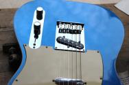 Fender "American Ultra Telecaster with Maple Fretboard, Cobra Blue" HARDCASE