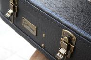 EASTMAN "Limited 2026 L-OOSS-KOA" HARDCASE