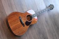 EASTMAN "Limited 2026 L-OOSS-KOA" HARDCASE