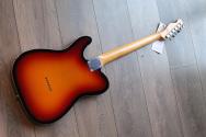 FENDER "Limited Edition Vintera III Early '60s Telecaster® Custom, Rosewood Fingerboard, 3-Color Sunburst" GIGBAG, 3, 75 KG