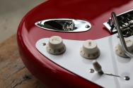 FENDER "Vintera III Late '50s Stratocaster, Maple Fingerboard, Dakota Red" GIGBAG, 3, 35 KG