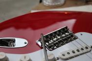 FENDER "Vintera III Late '50s Stratocaster, Maple Fingerboard, Dakota Red" GIGBAG, 3, 35 KG