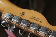 FENDER "Vintera III Mid '60s Telecaster, Rosewood Fingerboard, Vintage Blonde" GIGBAG, 3, 42 KG