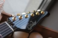 SUHR "Classic S SSS Gold Hardware, BKG" GIGBAG