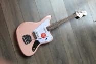 SQUIER "Limited Edition Affinity™ Jaguar, Shell Pink"