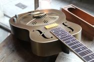 CONTINENTAL "CSE-N-Brass Dobro" HARDCASE