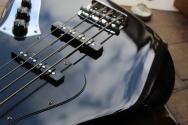 Fender "Jazz Bass Standard Black" 4, 42 KG