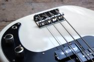 FENDER Standard Precision Bass Olympic White, 3, 90 KG
