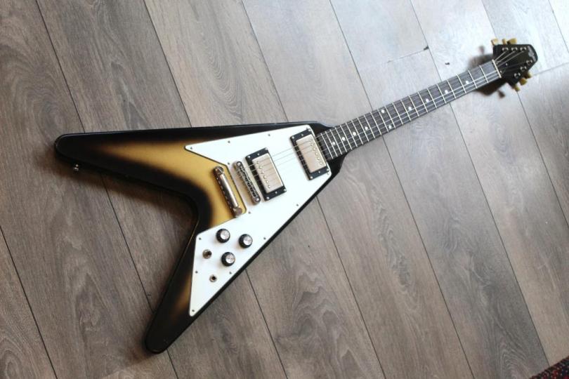 MAYBACH "Jetwing M Goldburst" HARDCASE, PAPERS, 2, 9 KG
