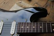 SUHR "LIMITED Classic S SSS Black" GIGBAG, PAPERS