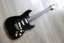 SUHR "LIMITED Classic S SSS Black" GIGBAG, PAPERS