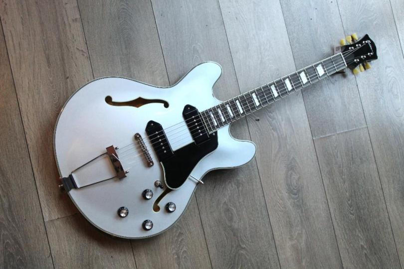 EASTMAN "T64 Trapeze Iced Blue Metallic" GIGBAG, PAPERS