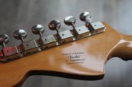SQUIER"LIMITED Classic Vibe 70s Jazzmaster Mapple Neck Vintage Blonde" 3, 53 KG