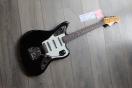 FENDER "Limited Edition Johnny Marr Signature Special Jaguar" 3, 99 KG