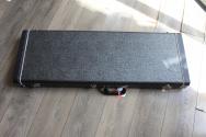 FENDER "Limited Edition Johnny Marr Signature Special Jaguar"