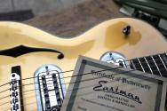 EASTMAN " NEW MODEL T58 Gold" GIGBAG, PAPERS