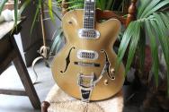 EASTMAN " NEW MODEL T58 Gold" GIGBAG, PAPERS