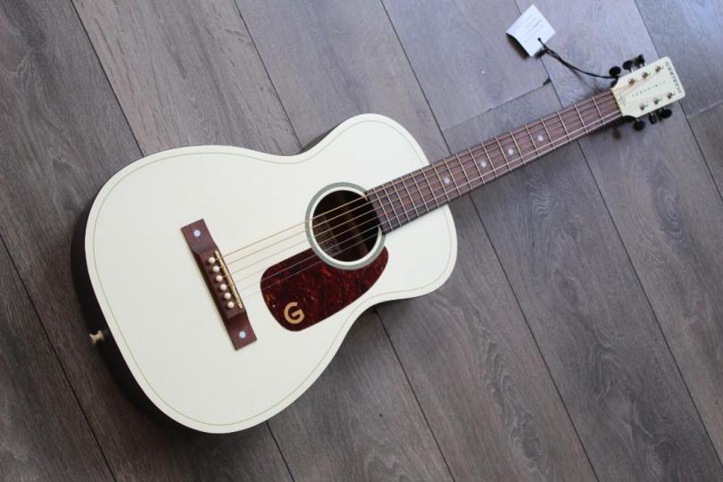 GRETSCH "LIMITED Jim Dandy™ Parlor,Vintage White"