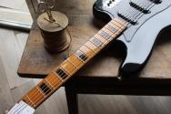 SQUIER FSR Classic Vibe™ Bass VI, Maple Fingerboard, Black Pickguard, Matching Headstock, Black