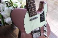 FENDER "Limited Edition Vintera® II Road Worn® '60s Telecaster, Rosewood Fingerboard, Burgundy Mist Metallic" HARDCASE, 3, 48 KG