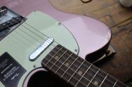 FENDER "Limited Edition Vintera® II Road Worn® '60s Telecaster, Rosewood Fingerboard, Burgundy Mist Metallic" HARDCASE, 3, 48 KG