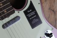 FENDER "Limited Edition Vintera® II Road Worn® '60s Telecaster, Rosewood Fingerboard, Burgundy Mist Metallic" HARDCASE, 3, 48 KG