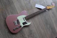 FENDER "Limited Edition Vintera® II Road Worn® '60s Telecaster, Rosewood Fingerboard, Burgundy Mist Metallic" HARDCASE, 3, 48 KG
