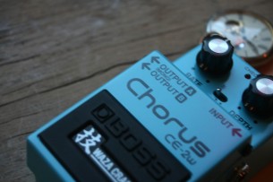 BOSS "CE-2w Chorus"