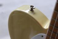FENDER "NEW MODEL Limited Edition Vintera II Road Worn '60s Telecaster, Maple Fingerboard, Blonde" HARDCASE, 3, 40 KG
