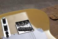 FENDER "NEW MODEL Limited Edition Vintera II Road Worn '60s Telecaster, Maple Fingerboard, Blonde" HARDCASE, 3, 40 KG