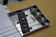 FENDER "NEW MODEL Limited Edition Vintera II Road Worn '60s Telecaster, Maple Fingerboard, Blonde" HARDCASE, 3, 40 KG