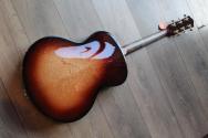 GODIN "5th Avenue Kingpin P90 DLX Vintage Burst HG" 2, 30 KG