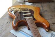 Rossi Handmade Guitars "Stella, Amber Burst, Chocolate Maple" 3, 52 KG
