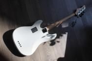 Sire Marcus Miller P7 4-String, Antique White, 4, 49 KG
