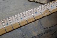 FENDER "Vintera III Late '50s Stratocaster, Maple Fingerboard, Dakota Red" GIGBAG, 3, 35 KG