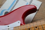 FENDER "Vintera III Late '50s Stratocaster, Maple Fingerboard, Dakota Red" GIGBAG, 3, 35 KG