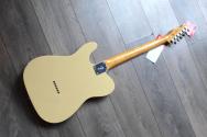 FENDER "Vintera III Mid '60s Telecaster Vintage Blonde" GIGBAG, 3, 59 KG