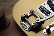 SQUIER "Classic Vibe '60s Telecaster Custom SH Azteca Gold" 4, 00 KG