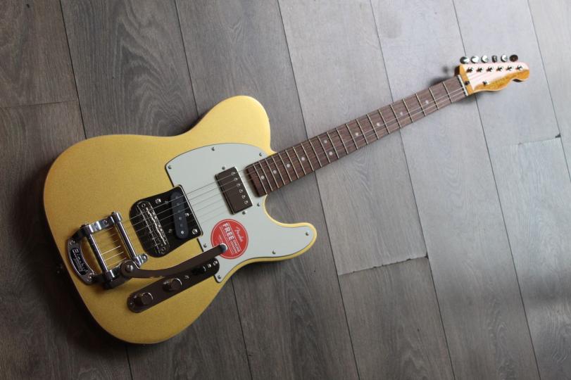 SQUIER "Classic Vibe '60s Telecaster Custom SH Azteca Gold" 4, 00 KG